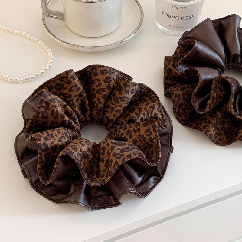 1pc Korean-style brown leopard - Hi Tech Accessories review and price
