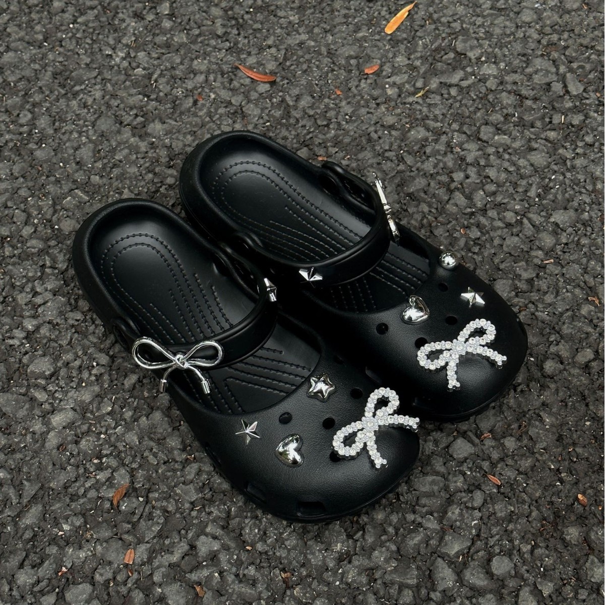 New ballet hole shoes flower h - Hi Tech Accessories review and price